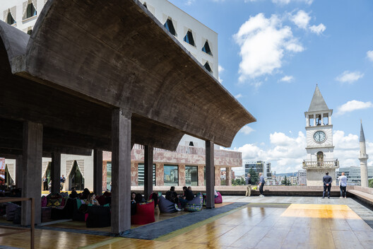 Go East: What Tirana's Bread & Heart Festival Reveals About Architecture and Landscape Go East: What Tirana's Bread & Heart Festival Reveals About Architecture and Landscape - Image 15 of 48