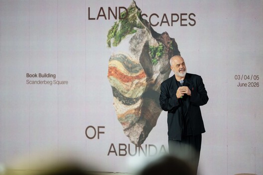 Go East: What Tirana's Bread & Heart Festival Reveals About Architecture and Landscape Go East: What Tirana's Bread & Heart Festival Reveals About Architecture and Landscape - Image 43 of 48