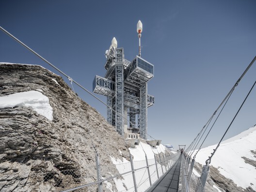 TITLIS Tower / Herzog & de Meuron TITLIS Tower / Herzog & de Meuron - Image 8 of 24