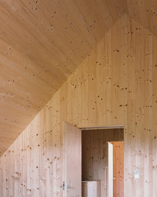 House Alva / Arhitekti Počivašek Petranovič House Alva / Arhitekti Počivašek Petranovič - Interior Photography, Wood