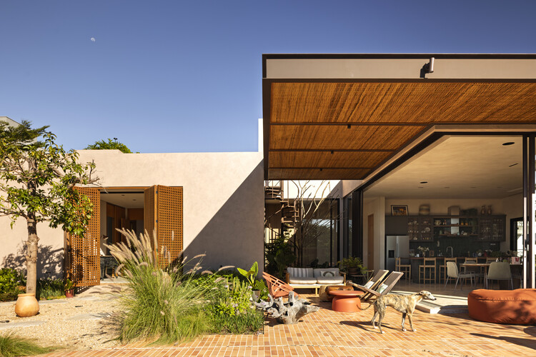 Casa Abacateiro / Dayala e Rafael arquitetos associados - Mais Imagens