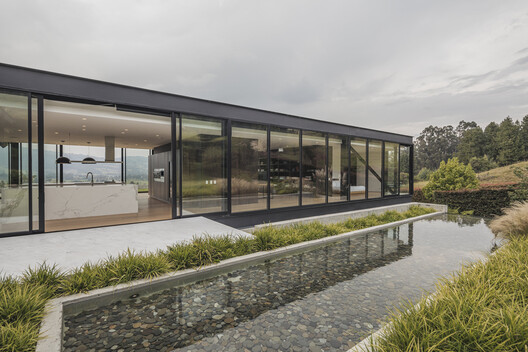 Steel House / Alto Arquitectura Steel House / Alto Arquitectura - Image 2 of 30