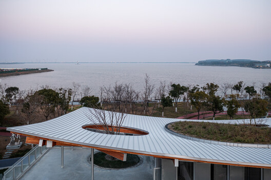 Clustered Rocks Court & Floating Leaf Pavilion / Atelier Z+ Clustered Rocks Court & Floating Leaf Pavilion / Atelier Z+ - Image 23 of 48