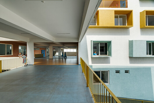 KLE School, Sankeshwar  / Shreyas Patil Architects - Interior Photography, Balcony