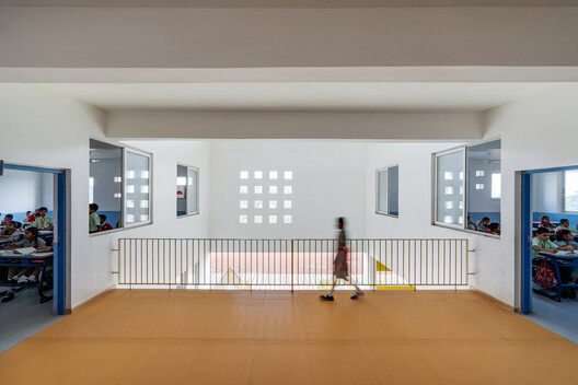 KLE School, Sankeshwar  / Shreyas Patil Architects - Image 13 of 34