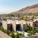B-Neshat Villa / Chenin Studio - Houses