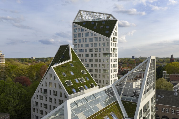 Nieuw Bergen / MVRDV - Apartments