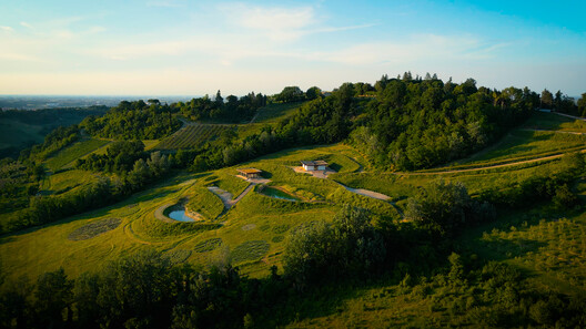 Shamballa Opens in Italy as a 3D-Printed Research Site Exploring Self-Sufficient Sustainable Living Shamballa Opens in Italy as a 3D-Printed Research Site Exploring Self-Sufficient Sustainable Living - Image 6 of 10