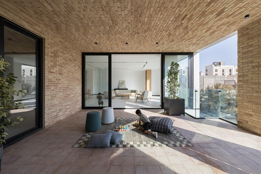 Bahār Residential Building / DIM Architecture Studio Bahār Residential Building / DIM Architecture Studio - Interior Photography, Living Room
