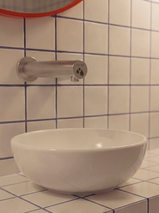 When Function Meets Design: Hygiene, Efficiency and Maintenance in Bathroom Spaces - Image 10 of 15