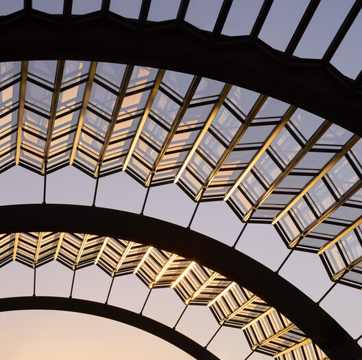 Heatherwick Studio and SPPARC Unveil First Phase of Olympia's Transformation in West London Heatherwick Studio and SPPARC Unveil First Phase of Olympia's Transformation in West London - Image 8 of 12