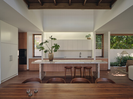Riverton House / Alexandra Buchanan Architecture - Interior Photography, Kitchen, Wood, Table, Chair, Countertop
