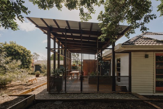 Designing for Chickens: Rethinking How Humans and Animals Share Space - Image 29 of 50