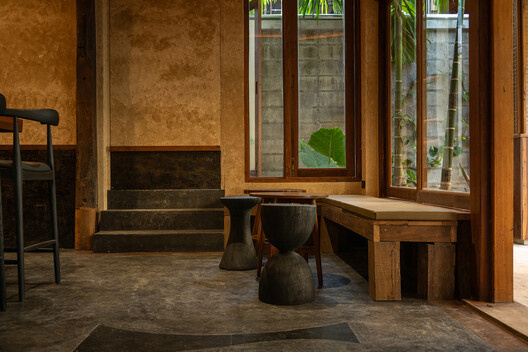 Northgate Spirit / Sher Maker - Interior Photography, Wood