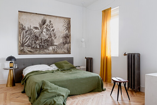 Comprehensive Renovation in Sagasta II / Ábaton Comprehensive Renovation in Sagasta II / Ábaton - Interior Photography, Bedroom, Bed, Wood, Lighting