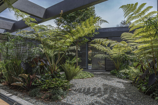 House of Courtyards / Alejandro Restrepo-Montoya Arquitectura + EstudioCentral House of Courtyards / Alejandro Restrepo-Montoya Arquitectura + EstudioCentral - Image 15 of 28