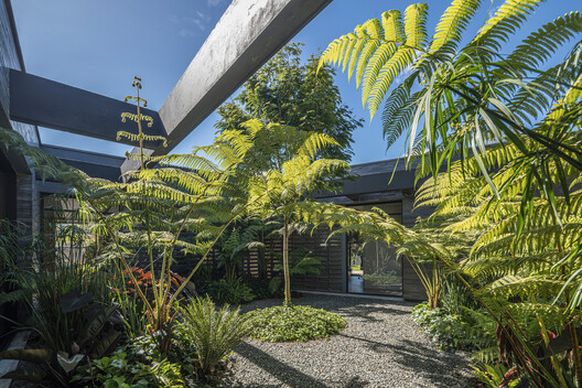 House of Courtyards / Alejandro Restrepo-Montoya Arquitectura + EstudioCentral House of Courtyards / Alejandro Restrepo-Montoya Arquitectura + EstudioCentral - Image 17 of 28