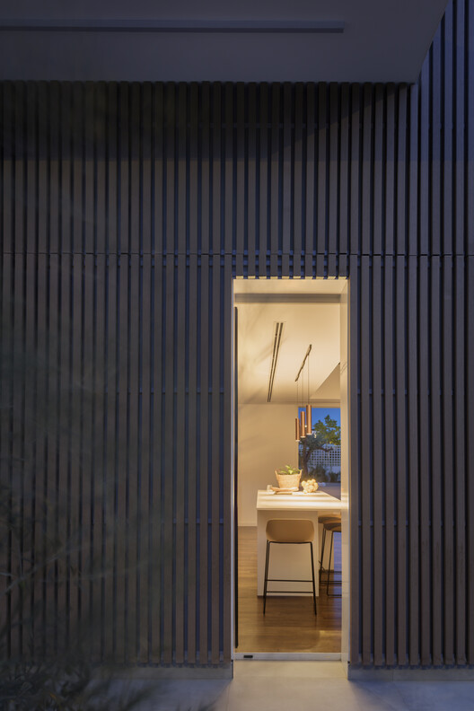 Casa J / Hulot Casa J / Hulot - Imagen 11 de 17