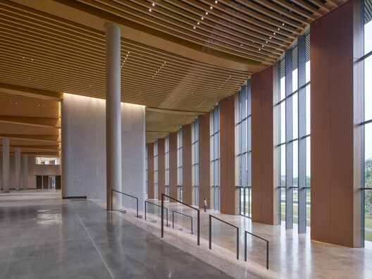 Songshan Lake Exhibition and Performance Centre / Zaha Hadid Architects - Image 11 of 20