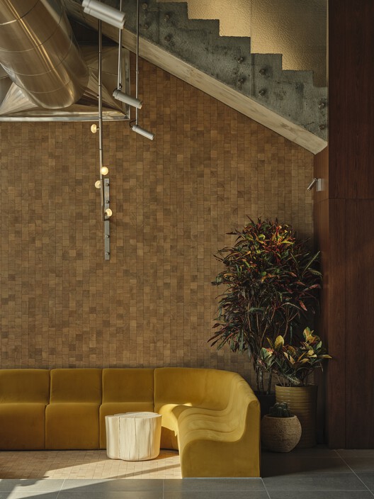 The Grove Al Ain / shell+core - Interior Photography, Wood
