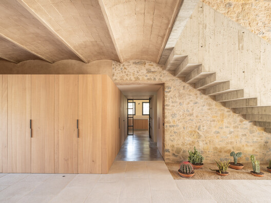 House 2302 / Nordest Arquitectura - Image 2 of 22