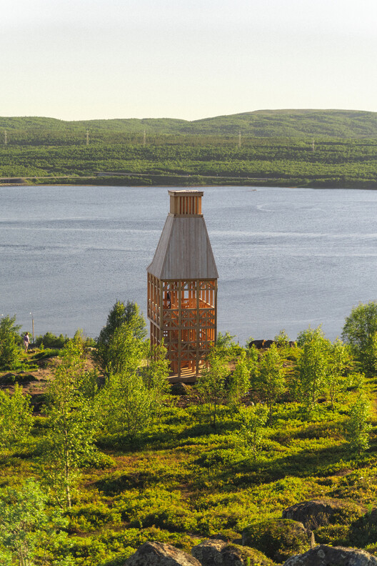 Kola Bay Lighthouse Viewpoint / Evgeny Makarenko’s Timber Architecture Workshop - Image 6 of 29