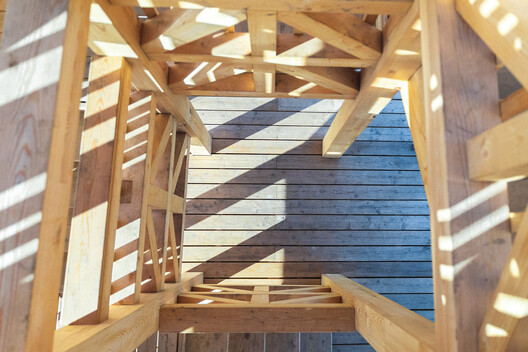 Kola Bay Lighthouse Viewpoint / Evgeny Makarenko’s Timber Architecture Workshop - Image 17 of 29