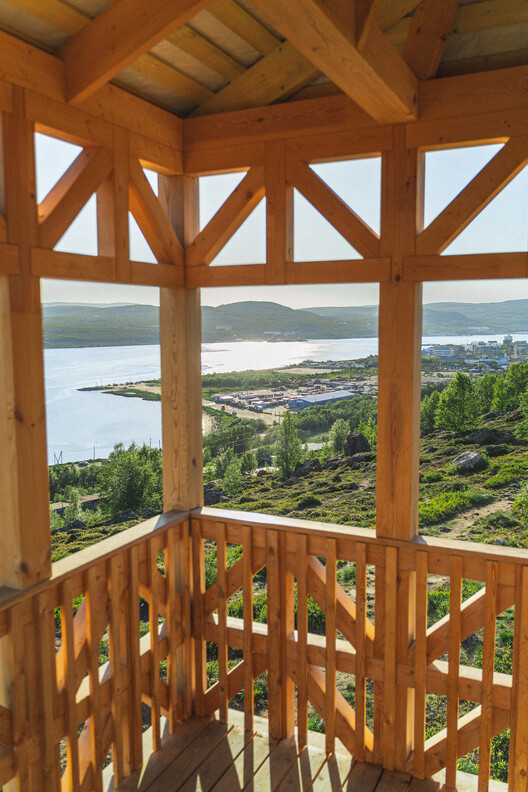 Kola Bay Lighthouse Viewpoint / Evgeny Makarenko’s Timber Architecture Workshop - Image 13 of 29