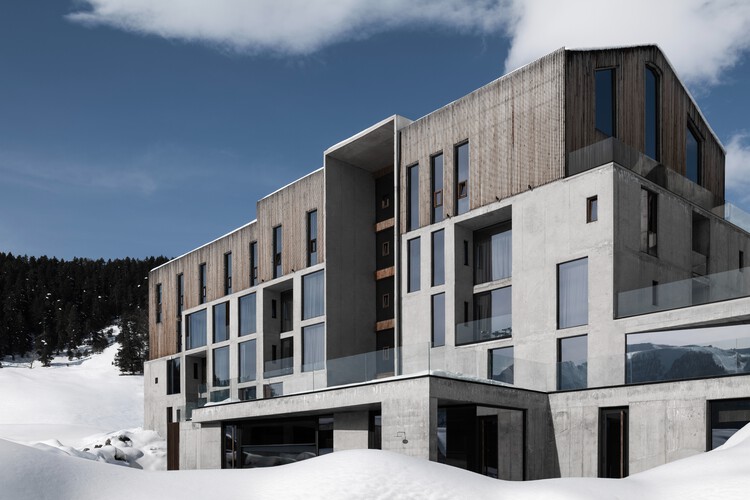 Spa Complex Moon2 / Architectural Studio Chado - Exterior Photography, Hospitality Architecture