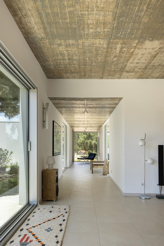 Melides House / Sabrab - Interior Photography, Wood, Beam