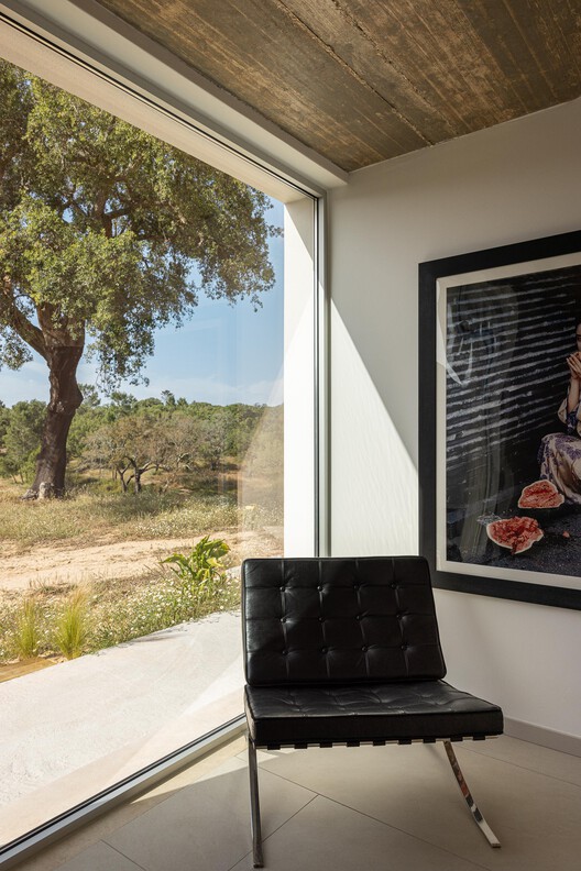 Melides House / Sabrab - Interior Photography, Wood, Chair