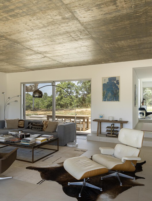 Melides House / Sabrab - Interior Photography, Living Room, Wood, Chair, Sofa, Table