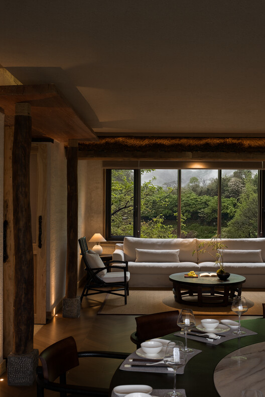 Yunxi Valley · Zhouluo / Shuimuyan Space Design - Interior Photography, Living Room, Wood, Table, Lighting, Chair