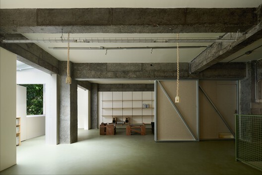 amass workroom / amass amass workroom / amass - Image 8 of 31