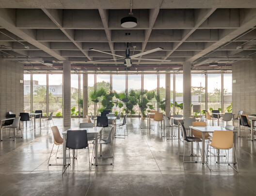 Classroom, Laboratories, and Wellness Building, Universidad Nacional de Colombia - La Paz Campus / Universidad Nacional Sede Manizales Architecture Workshop Classroom, Laboratories, and Wellness Building, Universidad Nacional de Colombia - La Paz Campus / Universidad Nacional Sede Manizales Architecture Workshop - Interior Photography, Dining room, Chair, Glass