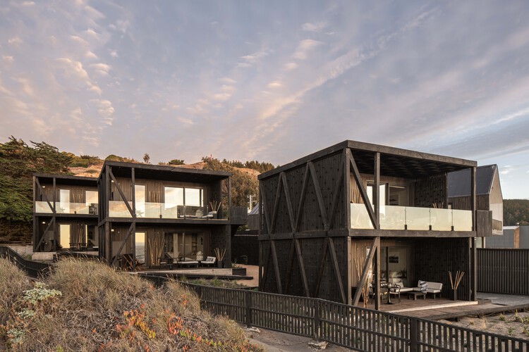 Cabinas Qbos Matanzas / Worc Arquitectos - Fotografía exterior, Balcón