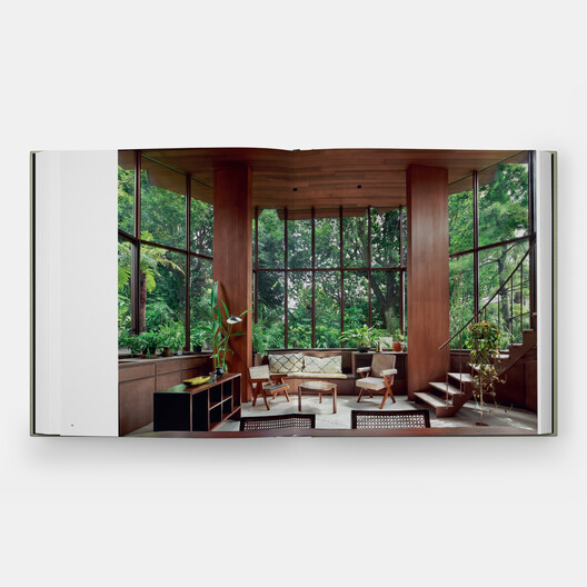 Living in a Japanese House - Image 3 of 4