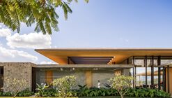Casa KH  / Michel Nagi Ghostine