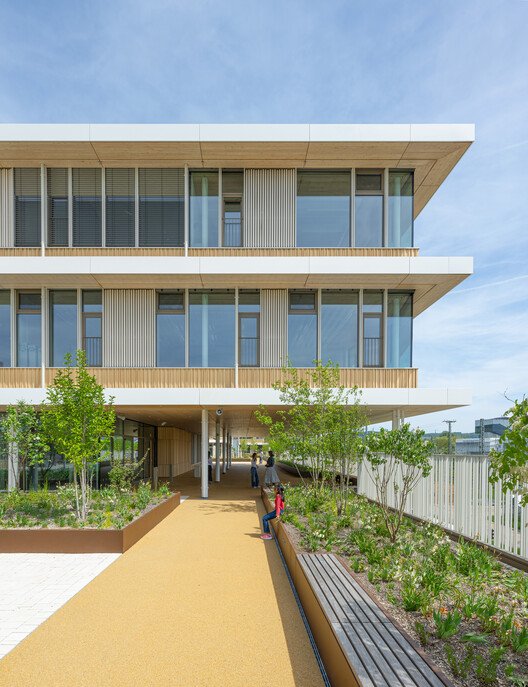 Josef-Schwarz School / Behnisch Architekten - Exterior Photography