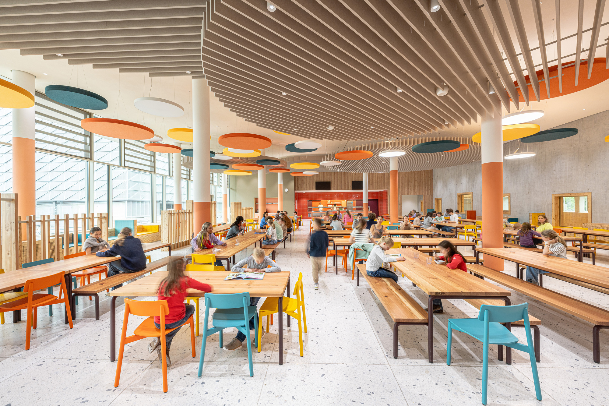 Gallery of Josef-Schwarz School / Behnisch Architekten - 6