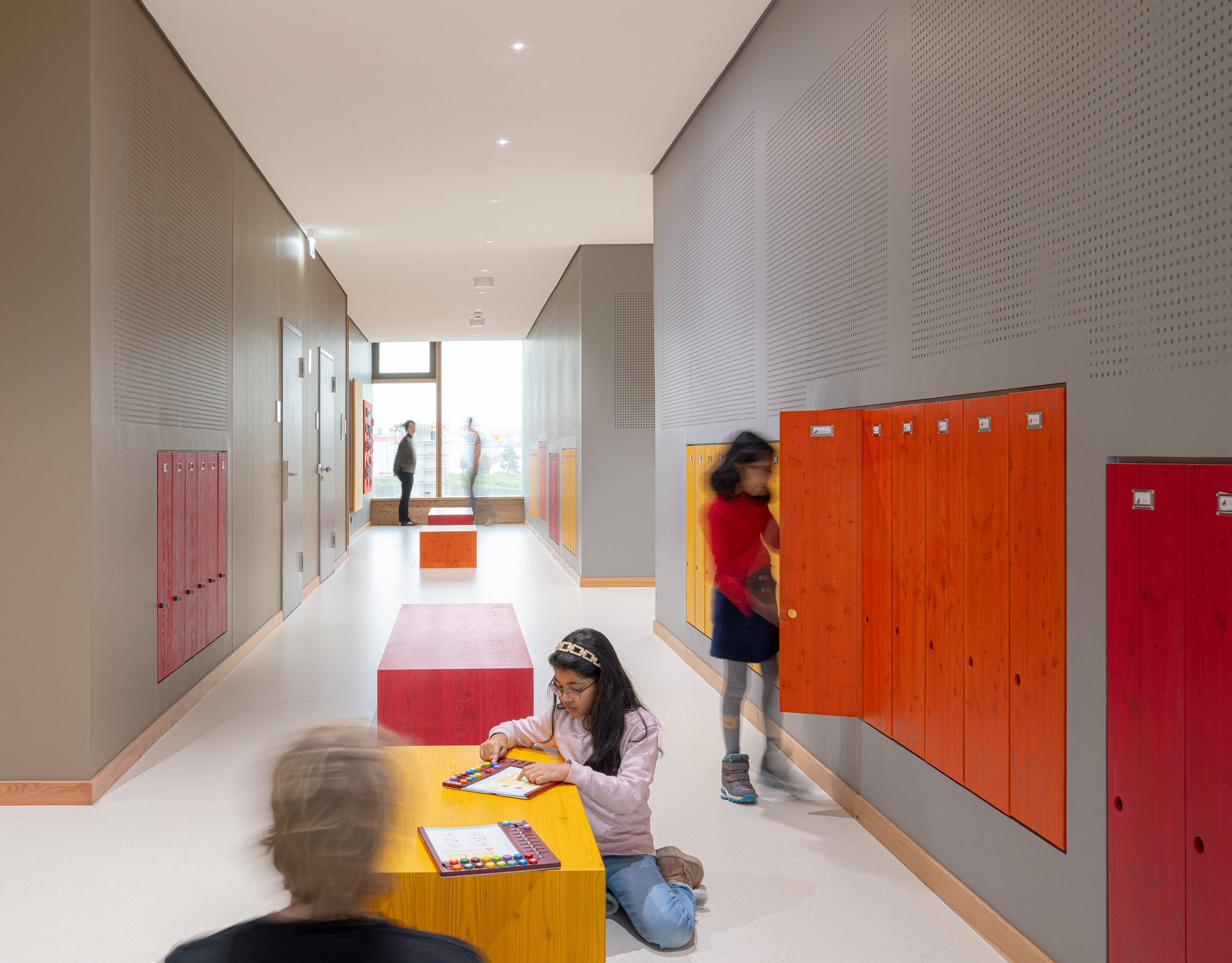 Gallery of Josef-Schwarz School / Behnisch Architekten - 7