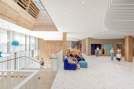 Josef-Schwarz School / Behnisch Architekten - Interior Photography