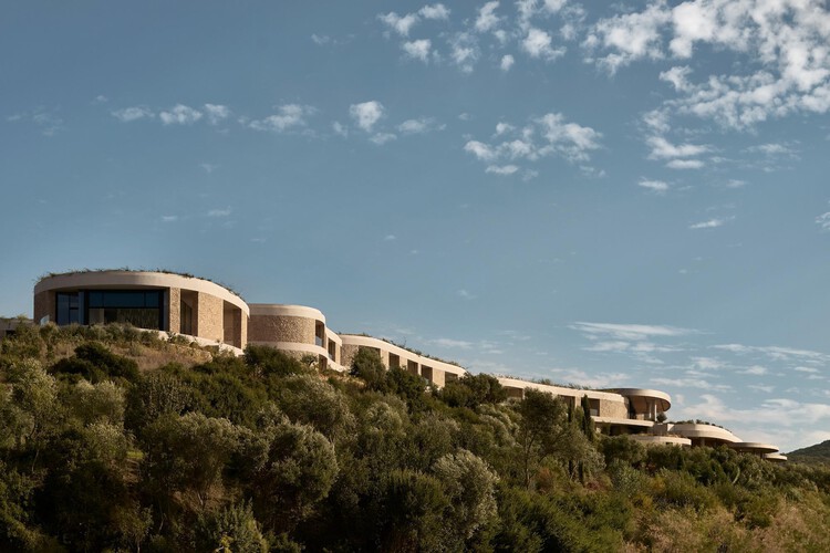 Mandarin Oriental Costa Navarino / A.N. Tombazis & Associates Architects + K-Studio - Hotels