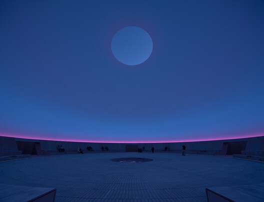 As Seen Below – The Dome, a Skyspace / James Turrell + SHL - Image 3 of 20