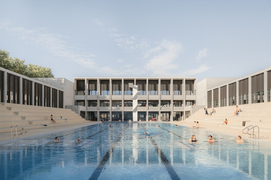 The Shape of Water: 20 Aquatic Centers Building Collective Landscapes
