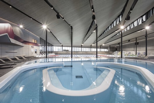 The Shape of Water: 20 Aquatic Centers Building Collective Landscapes The Shape of Water: 20 Aquatic Centers Building Collective Landscapes - Image 26 of 40