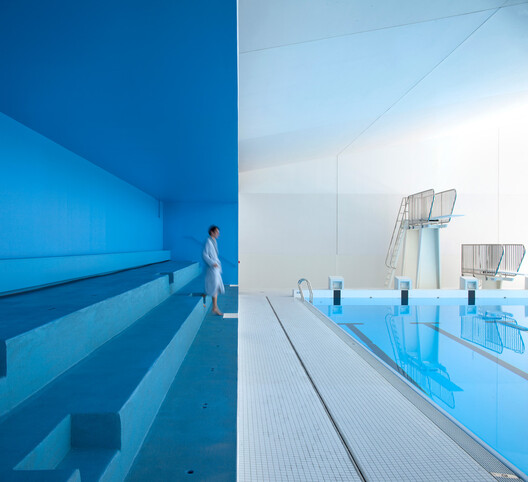 The Shape of Water: 20 Aquatic Centers Building Collective Landscapes The Shape of Water: 20 Aquatic Centers Building Collective Landscapes - Image 18 of 40