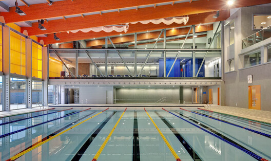 The Shape of Water: 20 Aquatic Centers Building Collective Landscapes The Shape of Water: 20 Aquatic Centers Building Collective Landscapes - Image 32 of 40