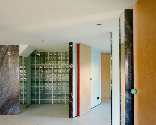 Apartment of Skewed Relations / fala - Image 12 of 24