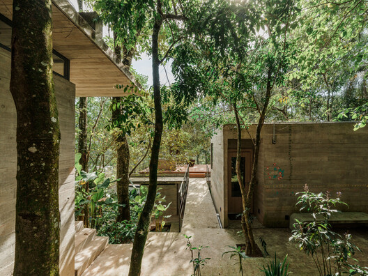 Cantareira Modules / Terra e Tuma Arquitetos Associados - Image 3 of 26